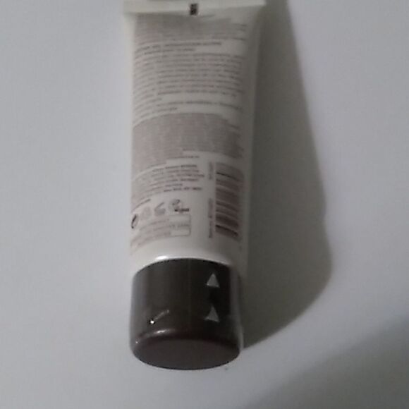 AHAVA  Active Moisture Gel Cream - Picture 2 of 4